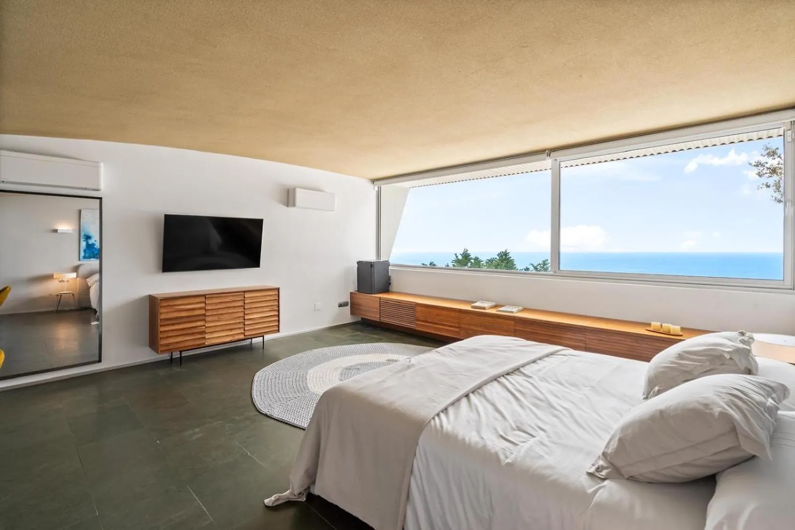 Luxury 5 Bedroom Villa Benalmadena Spain